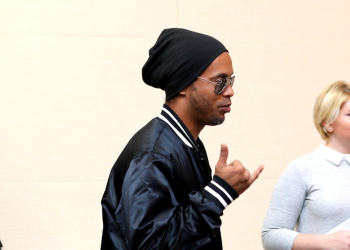 Survivor: Ο Ατζούν κάνει το «μπαμ» και βάζει τον Ροναλντίνιο στο ριάλιτι