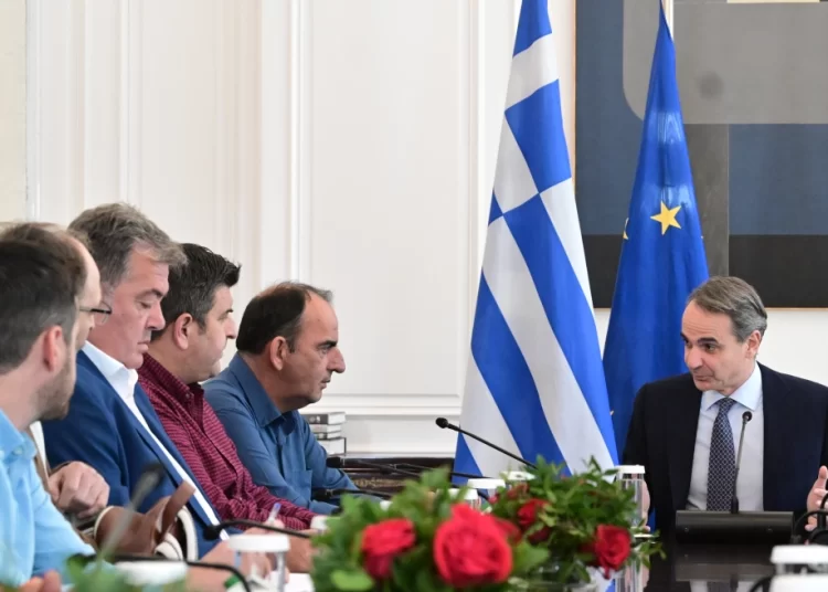 Στις 11 Μαρτίου η συνάντηση Μητσοτάκη με τους αγρότες της Θεσσαλίας