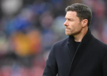 Η Λεβερκούζεν του Αλόνσο ξεπέρασε την Μπάγερν, κάνοντας ρεκόρ με 33 ματς δίχως ήττα