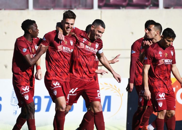 Μονόδρομος η νίκη για την ΑΕΛ