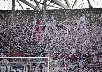 ΠΑΕ ΑΕΛ: Ανακοινώνει mini διαρκείας για τα play offs