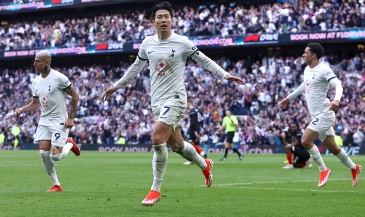 Νίκη για σεντόνι η Τότεναμ, νέα γκέλα η Τσέλσι