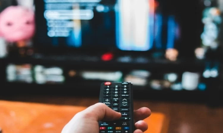 Συνελήφθη 60χρονος για «πειρατεία» συνδρομητικών καναλιών: Η καταγγελία που αποκάλυψε τη δράση του