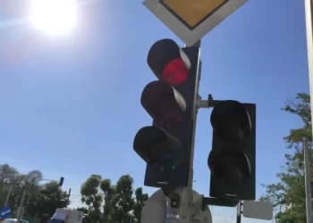 Παραβίαση κόκκινου: Φυλακή από την 1η Μαΐου για όσους προκαλέσουν σοβαρό τραυματισμό ή θάνατο