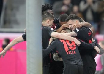 Η Λεβερκούζεν παρέμεινε αήττητη και στο +10 απ’ την Μπάγερν