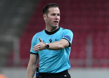 Ο Μακέλι σφυρίζει στο Ελλάδα-Καζακστάν