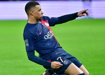 Μπαπέ: Έτσι ετοιμάζεται για τη Ρεάλ – Τα ταξίδια για να ψάξει για σπίτι και οι συζητήσεις του με τον Ράμος