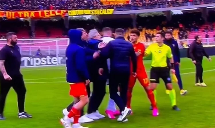 Απολύθηκε ο προπονητής της Λέτσε Ρομπέρτο Ντ’ Αβέρσα, μετά την κουτουλιά σε αντίπαλο παίκτη!