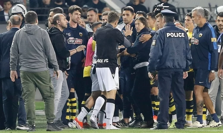 ΔΕΑΒ: Κλήθηκαν σε ακρόαση Αλμέιδα και ΠΑΟΚ