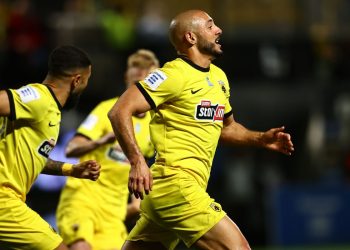 Ανατροπή κορυφής με Άμραμπατ για την ΑΕΚ, 2-1 τον Άρη στην Θεσσαλονίκη