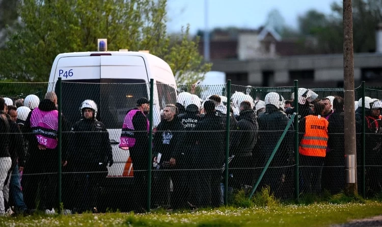 Πειθαρχική έρευνα για το Κλαμπ Μπριζ-ΠΑΟΚ από την UEFA