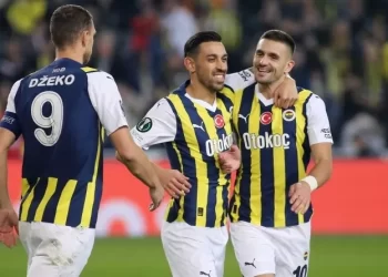 Πάτησε κορυφή με ανατροπή η Φενέρμπαχτσε πριν από τον Ολυμπιακό