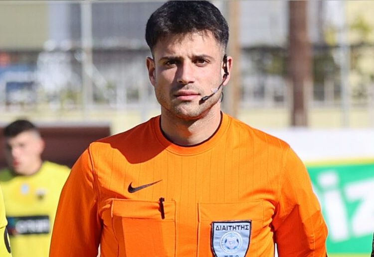 Ο  Φωκάς “σφυρίζει” στο ΑΕΛ-Νίκη Βόλου