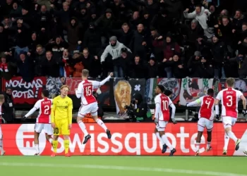 Ο Άγιαξ απέλυσε τον CEO επειδή αγόρασε μετοχές της ομάδας πριν προσληφθεί