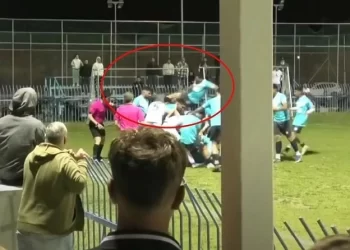 Απολογείται ο παίκτης που έριξε την εναέρια κλωτσιά σε αντίπαλο: «Έχω μετανιώσει οικτρά»