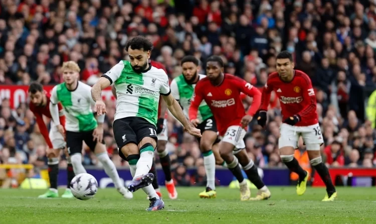 Έστησε «μπλόκο» στη Λίβερπουλ η Γιουνάιτεντ κι έβαλε φωτιά στην κορυφή!