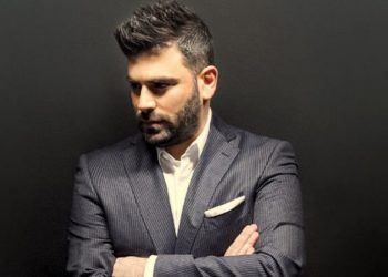 Η οικογένεια του Παντελή Παντελίδη ζητάει 1,7 εκατ. ευρώ από την Περιφέρεια Αττικής