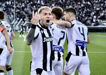 Ο ΠΑΟΚ νίκησε την ΑΕΚ(3-2) με ανατροπή στην ανατροπή κι έβαλε φωτιά στο πρωτάθλημα