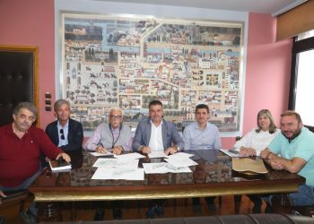 Ξεκινούν τα έργα για την ανάπλαση της παρόχθιας ζώνης του Πηνειού – Υπεγράφη η σύμβαση