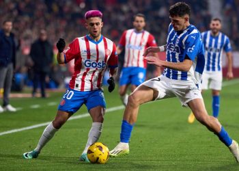 Στήριγμα σε Στουτγκάρδη και Χιρόνα