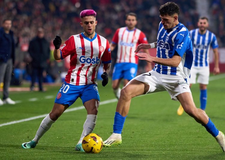 Στήριγμα σε Στουτγκάρδη και Χιρόνα