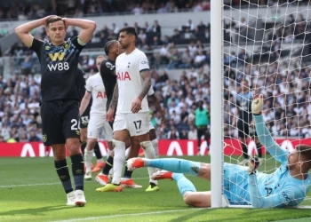  Έπεσε και με τη… βούλα η Μπέρνλι, σώθηκε η Φόρεστ πριν καν παίξει!