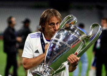 Τέλος εποχής: «Αποχωρεί από τη Ρεάλ Μαδρίτης ο Μόντριτς»