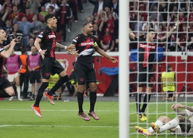 Η Λεβερκούζεν γλίτωσε ξανά την ήττα στο 90+7′ προκρίθηκε στον τελικό του Europa League