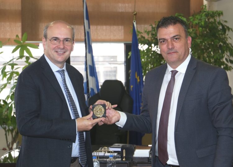 Οι αναπτυξιακές προοπτικές της Λάρισας στο επίκεντρο της συνάντησης Μαμάκου- Χατζηδάκη