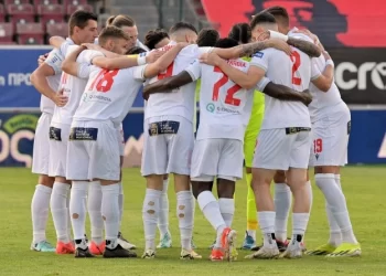 Ο Πανσερραϊκός τελείωσε την Κηφισιά σε τέσσερα λεπτά και τερμάτισε πρώτος στα playouts