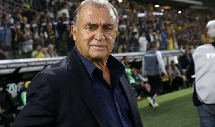 Ο Τερίμ ανακοίνωσε την αποχώρησή του από τον Παναθηναϊκό: «Τα σχέδιά μας για τη νέα σεζόν δεν ”ταιριάζουν”»