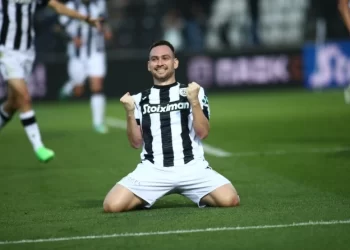 Νίκησε ο ΠΑΟΚ και παίζει ρέστα για τον τίτλο στο φινάλε