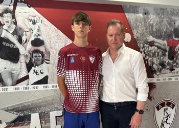 Επαγγελματίας παίκτης της ΑΕΛ και ο ταλαντούχος Νίκος Αβραμούλης