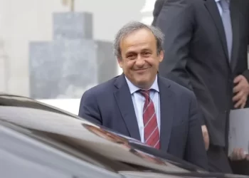 Πλατινί: «Ετοιμαστείτε για τη European Super League, κανείς δεν ενδιαφέρεται για τον Τσέφεριν»