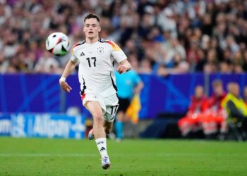 Σκοράρουν Γερμανία και Κροατία