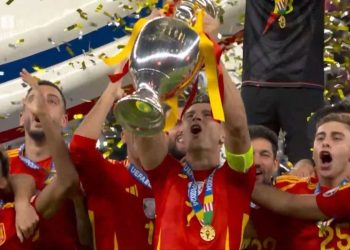 EURO 2024: Σήκωσε το τρόπαιο στον «ουρανό» η Ισπανία