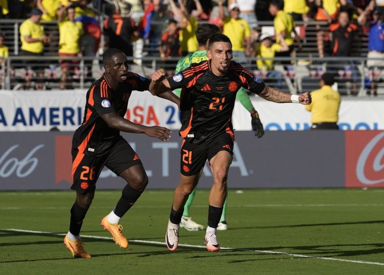 Ο Μουνιόθ έδωσε την 1η θέση στην Κολομβία, στους 8 του Copa America και η Βραζιλία