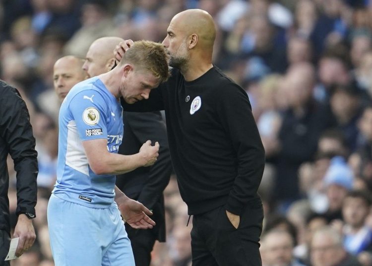 Έσβησε τη φωτιά ο Γκουαρδιόλα: “Ο Ντε Μπρόινε δεν θα αποχωρήσει από τη Σίτι”