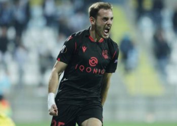 Επαφές του Ολυμπιακού με την Έιμπαρ για τον Μπαουτίστα