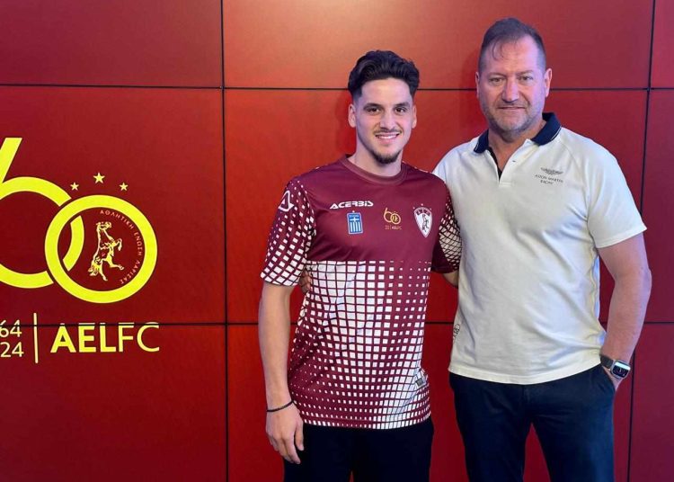 Ανακοίνωσε την απόκτηση του Μούργου