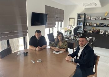 Παπαλέξης με Μπίζιου: Ως Επιμελητήριο και ως Πολιτεία πρέπει να κάνουμε πράξη τη διεκδίκηση ίσων ευκαιριών στο ‘επιχειρείν’