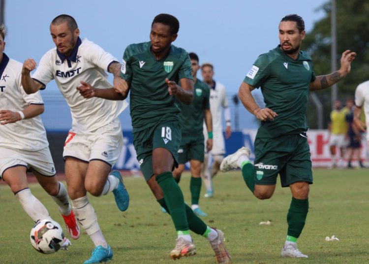 «Αλληλοεξουδετέρωση» νεοφώτιστων στη Λιβαδειά