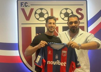 Yπέγραψε στον Βόλο ο Κόντε