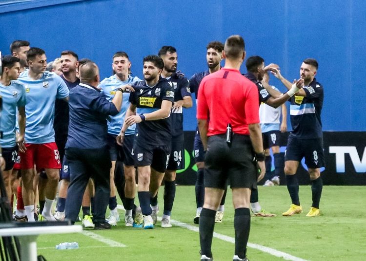 Η Λαμία πήρε μεγάλο διπλό στο Αγρίνιο με Βλαχομήτρο