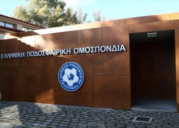 Κίνδυνος για Άρη και ΟΦΗ – Η ΕΠΟ συζητά τις καταγγελίες πρώην ποδοσφαιριστών που ζητούν την τιμωρία τους λόγω οφειλών!