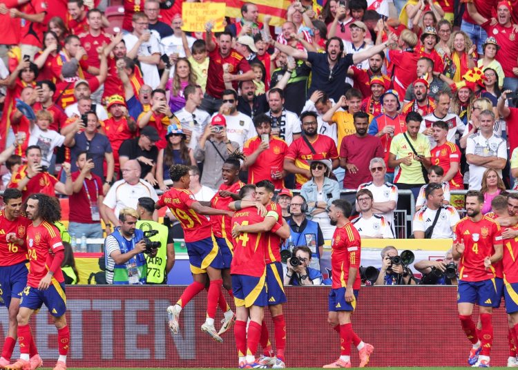 Νations League: Πληρώνει το αμφίσκορο