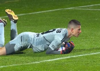 Συμφωνία ανάμεσα σε Ναούμοφ και ΟΦΗ