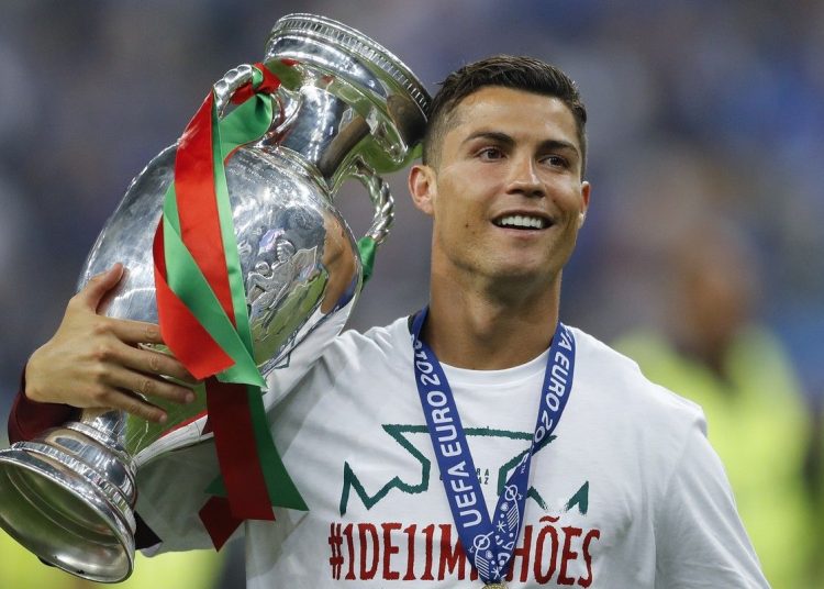 Ρονάλντο: “Το να κατακτήσει Euro η Πορτογαλία είναι αντίστοιχο με την κατάκτηση ενός Μουντιάλ”
