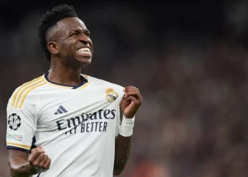 Ξεκάθαρος ο Αντσελότι: «Ο Βινίσιους αξίζει τη Χρυσή Μπάλα»