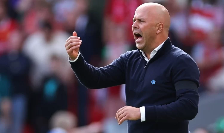 Το φοβερό ρεκόρ του Σλοτ: Ο μοναδικός με εννέα νίκες στα πρώτα δέκα ματς στον πάγκο της Λίβερπουλ